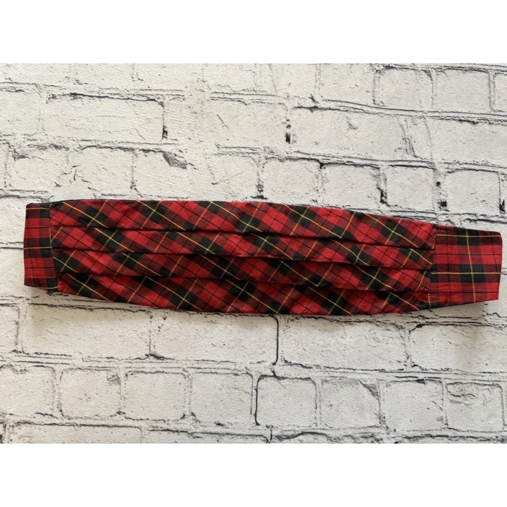 Vintage After‎ Six By Rudofker Red and Black Cummerbund Size L Adjustable to 40